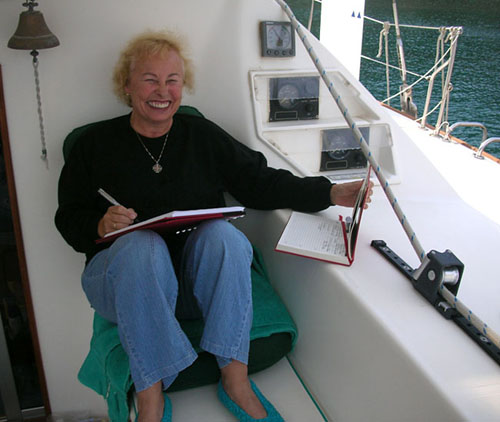 06 Lois journaling