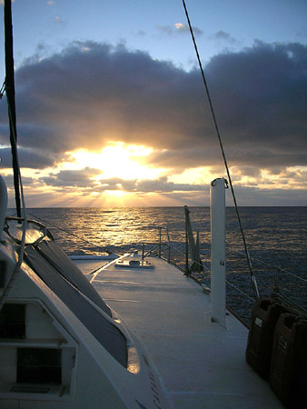 01 Pacific Bliss sails  to Israel