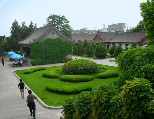 17 Landscaping outside Warrior Museum