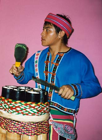 Taiwanese Drummer Boy