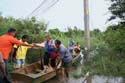 16 Disembarking the canoe