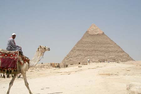 15  This guy seem more comfortable on his camel.