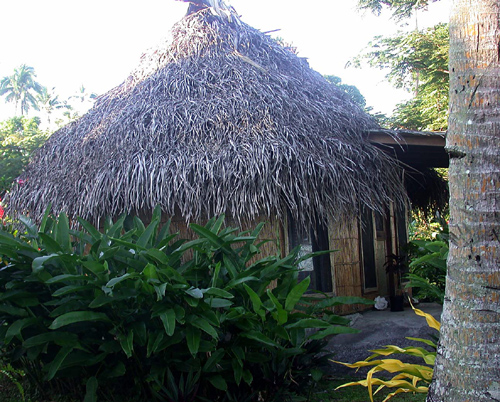 DSCN5513_Our_Bure_at_Susies