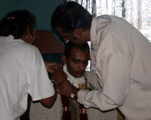 DSCN2006LotsofAttentiontotheGroom