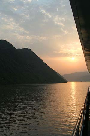 01 Sunset on the Yangtze